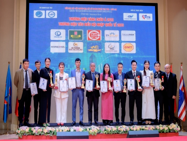 Thương hiệu Chotayninh vinh dự đón nhận giải thưởng Top 100 Thương hiệu tiêu biểu hội nhập Quốc tế năm 2023 tại Thái Lan